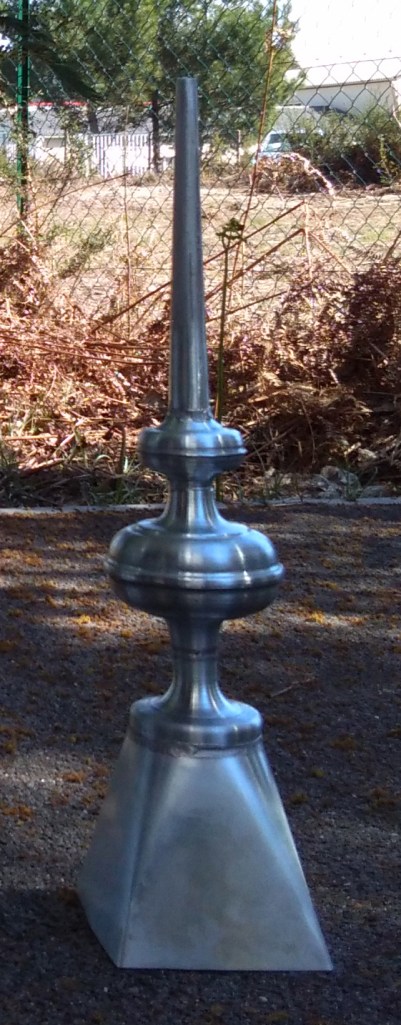 Catalogue ornement de toitutre zinc